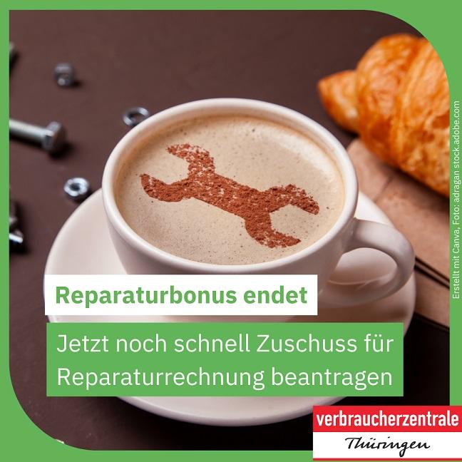 Eine Frau schaut sich Kleidung in einem Onlineshop an. Dazu Text: Bestellt und nichts geliefert? Fakeshops erkennen und sicher einkaufen.