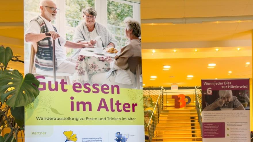 Blick in die Wanderausstellung "Gut essen im Alter".